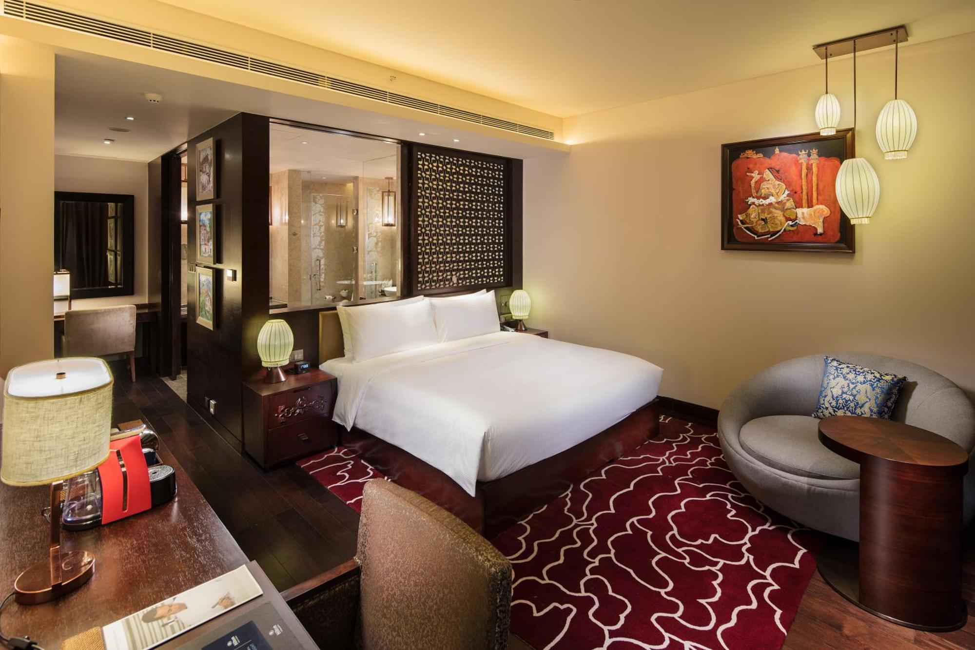 Hilton Linzhi Resort Ньїнгчі Екстер'єр фото